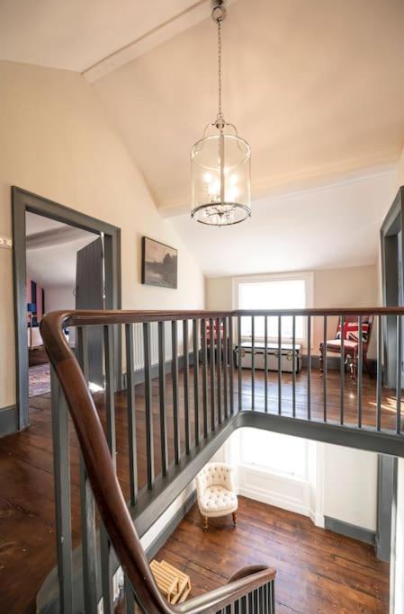 Georgian Country House -Panoramic Views -Sleeps 12 รูธิน ภายนอก รูปภาพ