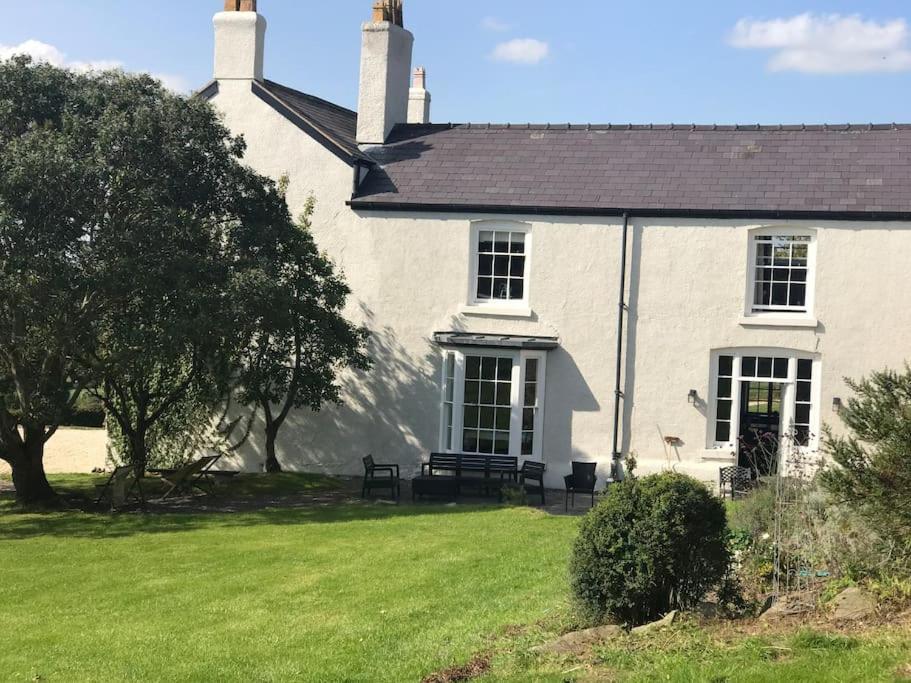 Georgian Country House -Panoramic Views -Sleeps 12 รูธิน ภายนอก รูปภาพ