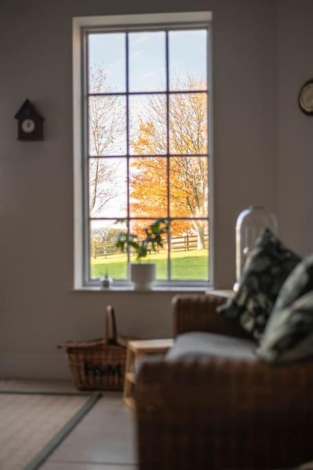 Georgian Country House -Panoramic Views -Sleeps 12 รูธิน ภายนอก รูปภาพ