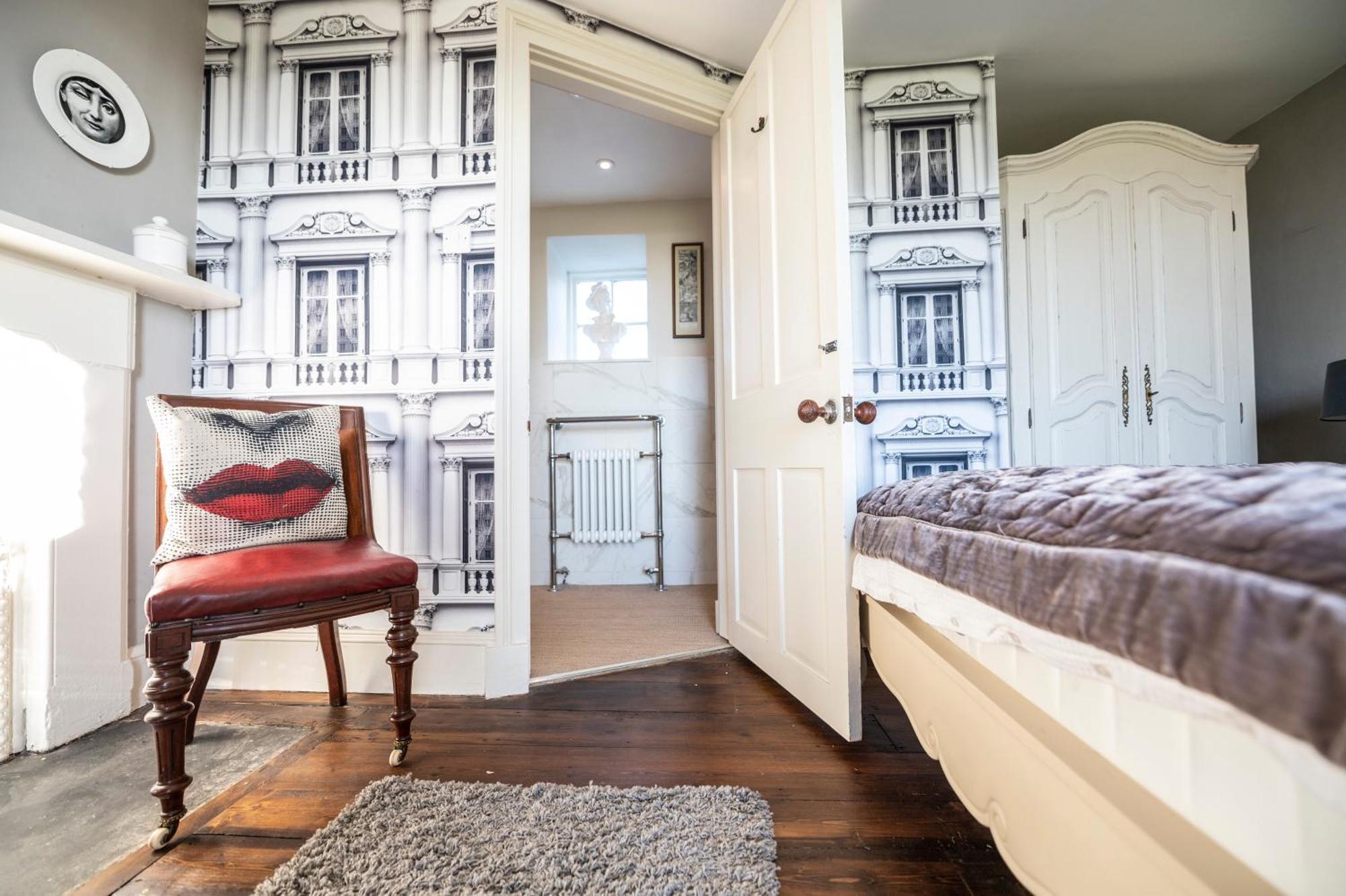 Georgian Country House -Panoramic Views -Sleeps 12 รูธิน ภายนอก รูปภาพ